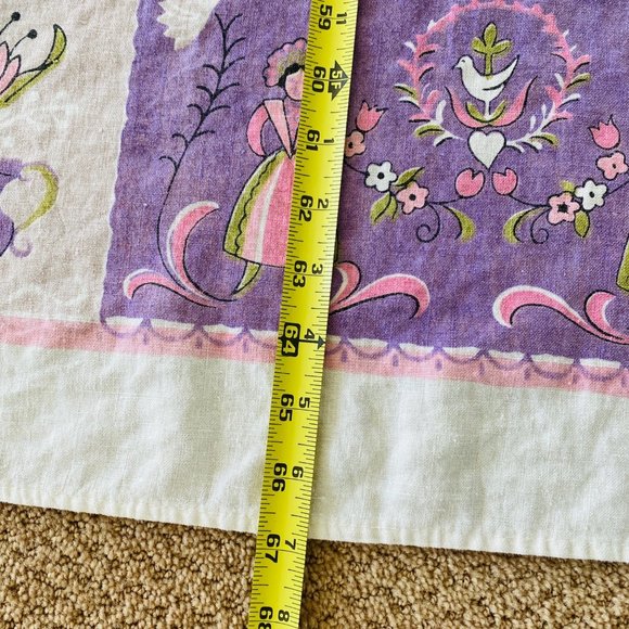Vintage MCM Tablecloth Linen Easter Queen King Retro Purple Pink  Size 51 x 67 - Picture 7 of 7